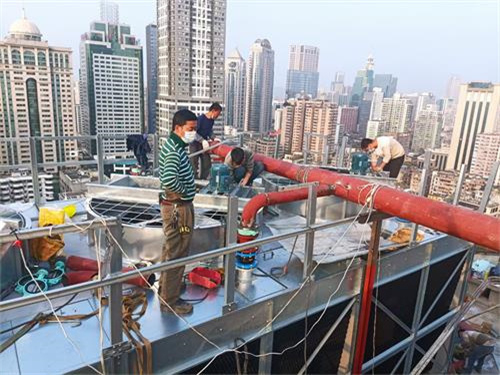一般廠家都無法做到冷卻塔的更換，而康明做到